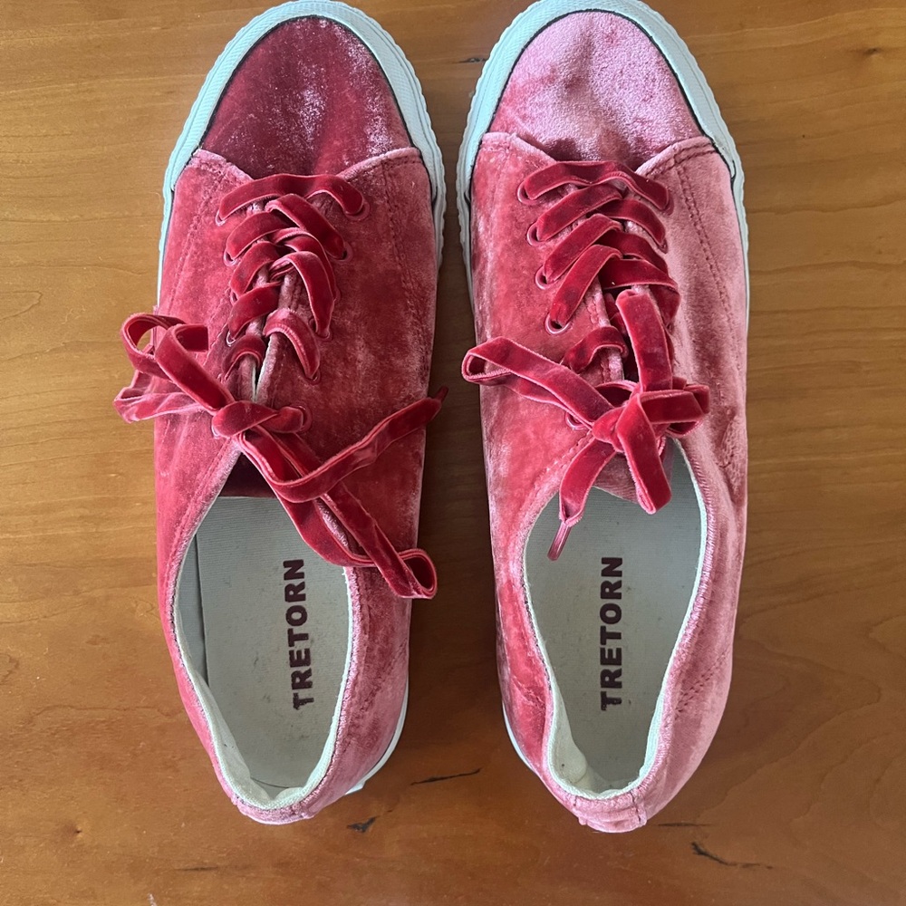Tretorn Red and Pink Canvas Sneakers Casual Style